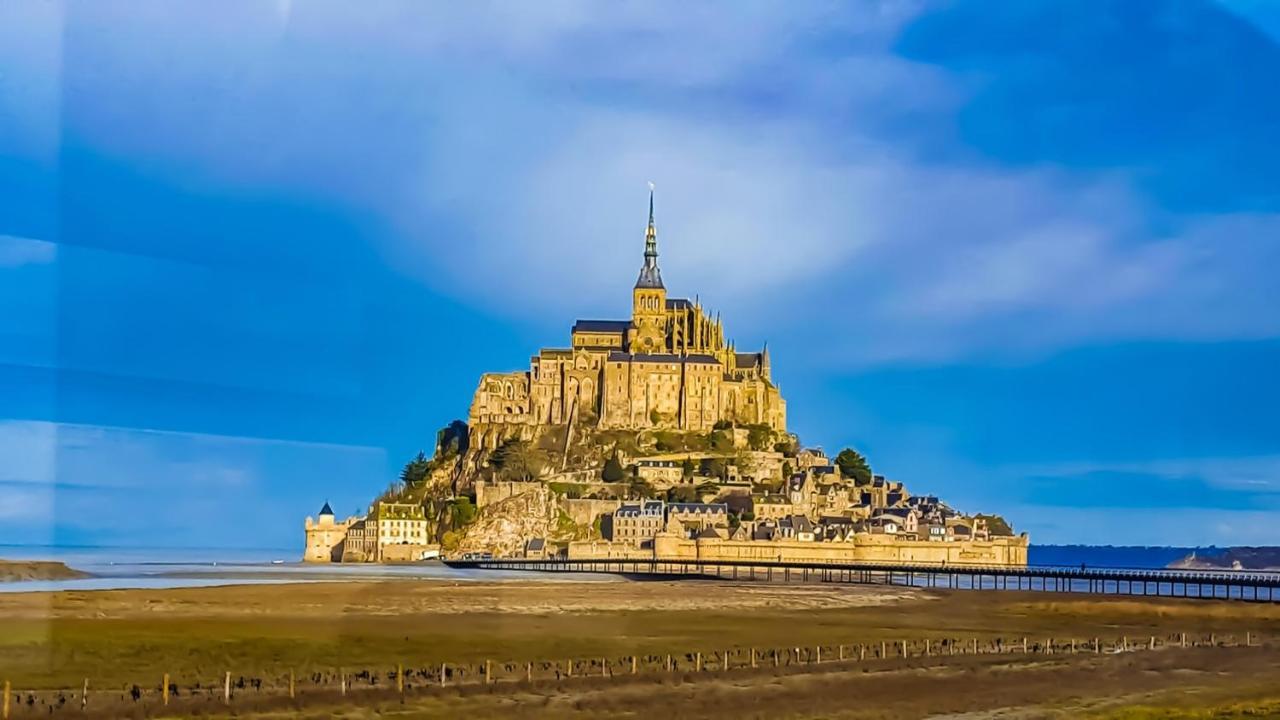 Le Village Insolite Yourte Et Roulotte Saint-Benoît-des-Ondes Exteriér fotografie